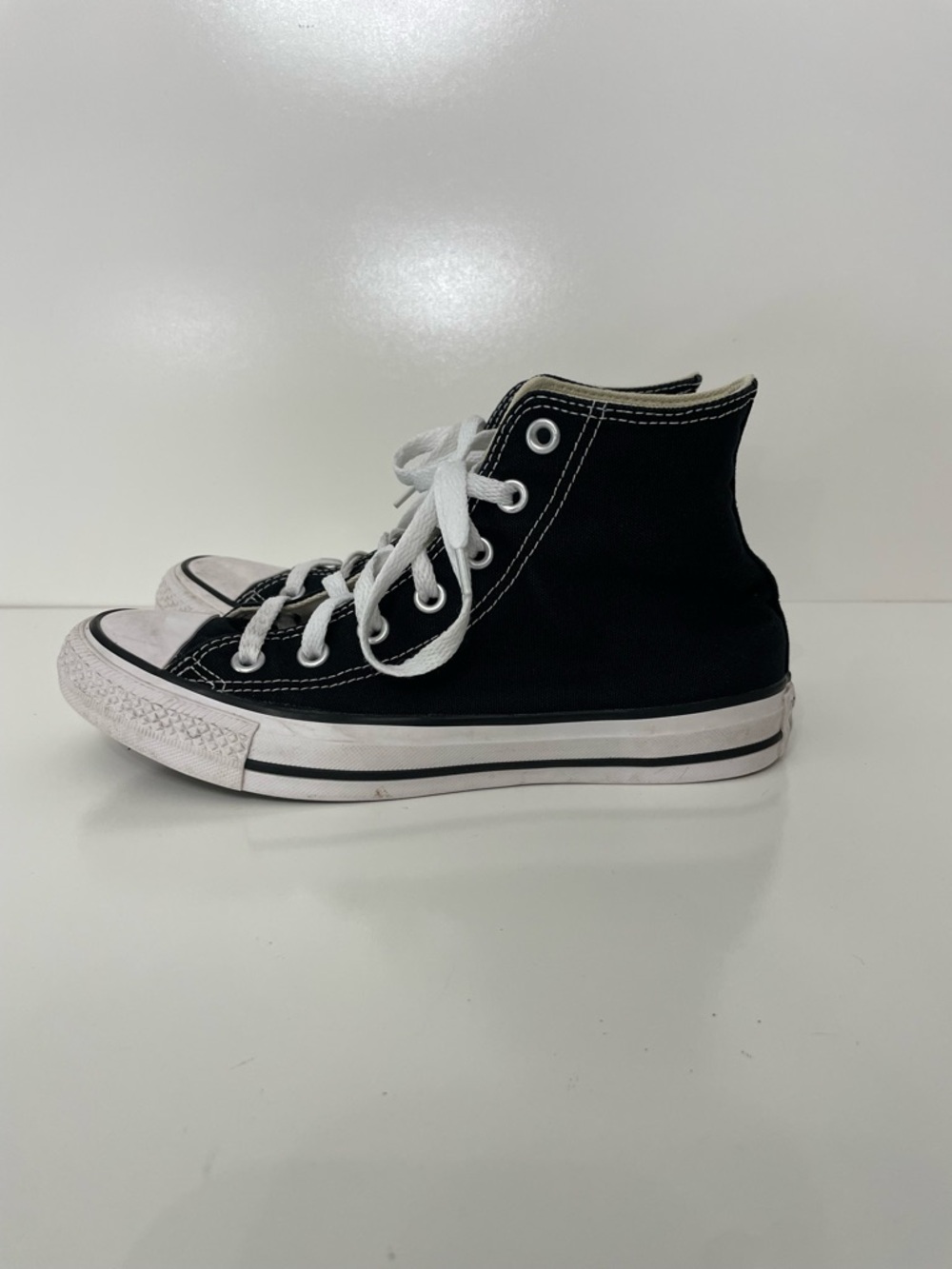 Converse All Star Canvas Black HighTop Chuck Taylor Sneakers Mens 5.5 Womens 7.5